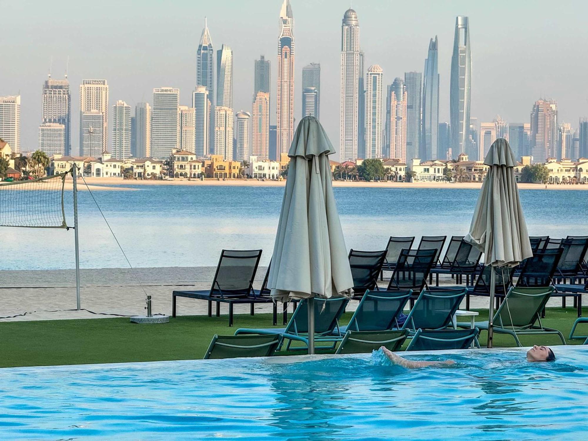 Spacious Beachfront 2 Bedroom Apartment - The 8 Dubai Luaran gambar