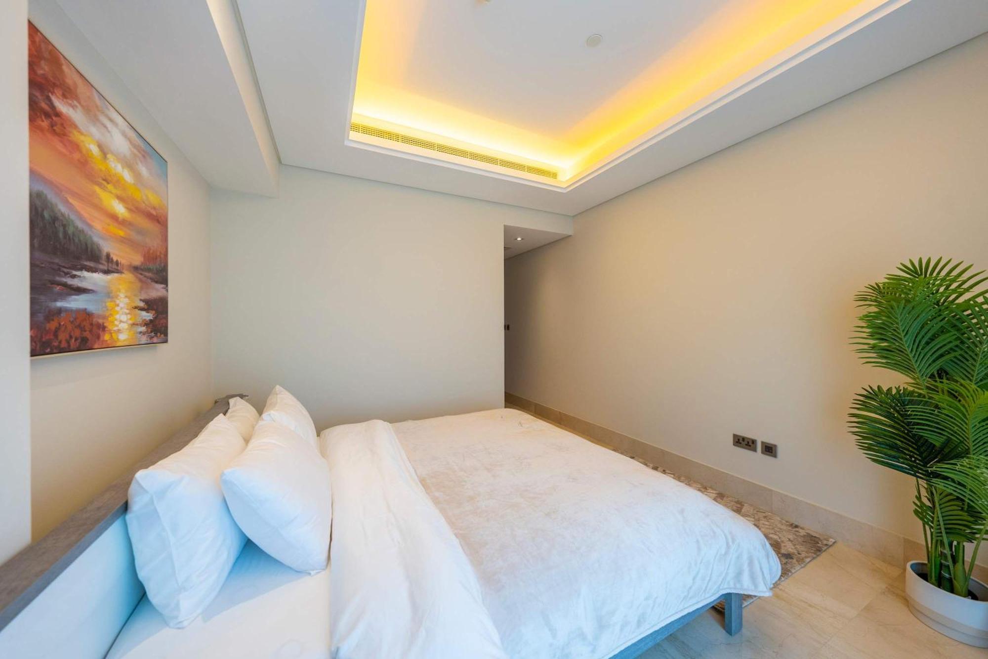 Spacious Beachfront 2 Bedroom Apartment - The 8 Dubai Luaran gambar